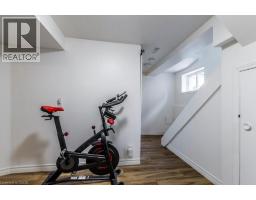 56 JOHN Street W - 24