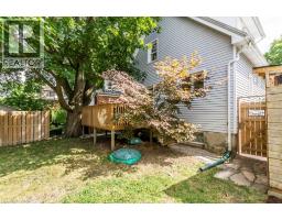 56 JOHN Street W - 34