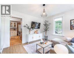 227 BRIDGEPORT Road E - 17