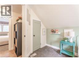 227 BRIDGEPORT Road E - 25