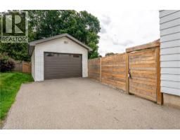 227 BRIDGEPORT Road E - 32