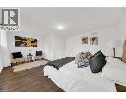 22 CHESTER Drive - 19