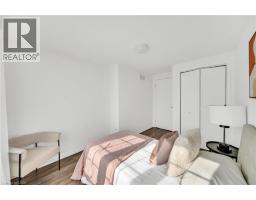 22 CHESTER Drive - 24