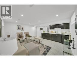 22 CHESTER Drive - 31
