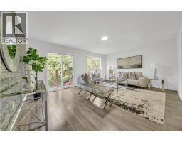 22 CHESTER Drive - 6