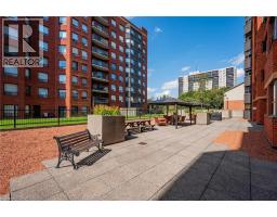 20 ELLEN Street E UnitNo. 610 - 36