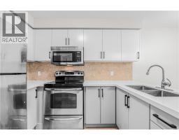 234 INGLIS Street - 10