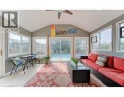 47 WINDING Way - 15