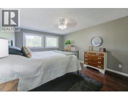 47 WINDING Way - 21
