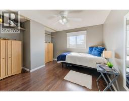 47 WINDING Way - 24