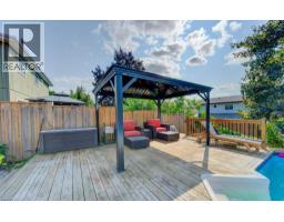 47 WINDING Way - 37