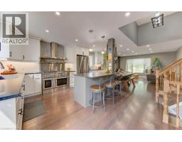 47 WINDING Way - 8