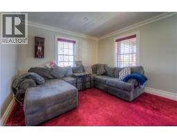 150 WOOLWICH Street S - 22