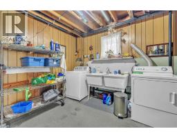 81 BEE Street - 18