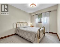81 BEE Street - 9