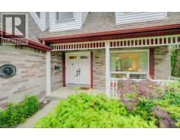 33 MANITOULIN Crescent - 3