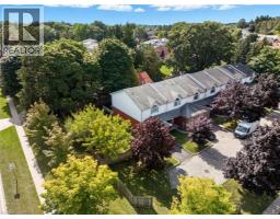 713 CHAMPLAIN Boulevard - 37