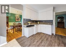 15 BUTTONWOOD Drive - 11