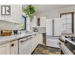 5 CROMBIE Street - 16