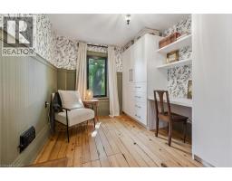 5 CROMBIE Street - 27