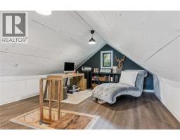 5 CROMBIE Street - 33