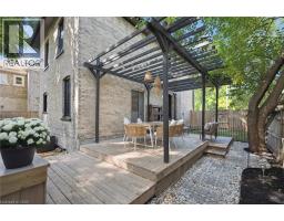 5 CROMBIE Street - 38