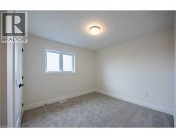 103 AMBER Street - 20
