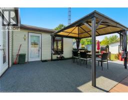 11 MAIN Avenue E - 32