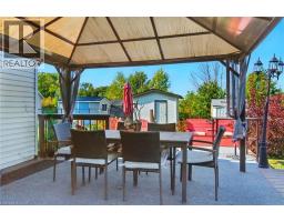 11 MAIN Avenue E - 33