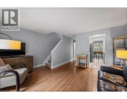 465 WOOLWICH Street N UnitNo. 32 - 10