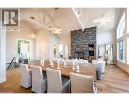 1052 WALTON Avenue - 13