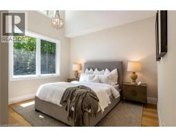 1052 WALTON Avenue - 24