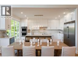 1052 WALTON Avenue - 4
