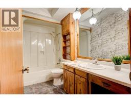 107 LAURIS Avenue - 34