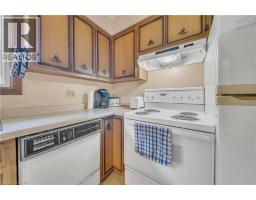 395 MOSSOM Place - 10