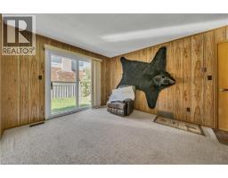 395 MOSSOM Place - 11