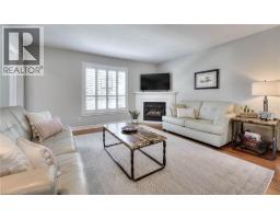 69 HEARTHWOOD Crescent - 8
