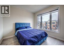 25 ISHERWOOD Avenue UnitNo. 55 - 17