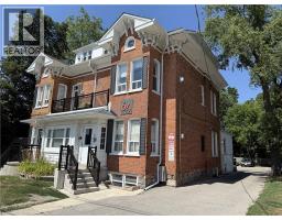 46 COLLEGE Street - 5
