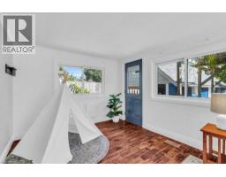 18 ST CLAIR Avenue - 14