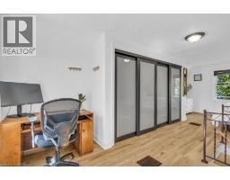 18 ST CLAIR Avenue - 23
