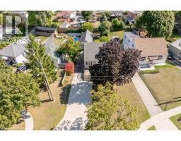 18 ST CLAIR Avenue - 38