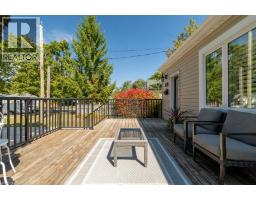 18 ST CLAIR Avenue - 6