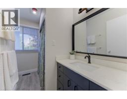 194 LIMPERT Avenue - 12