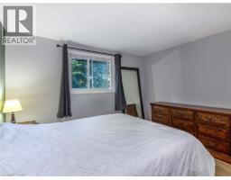19 GREENDALE Crescent - 12