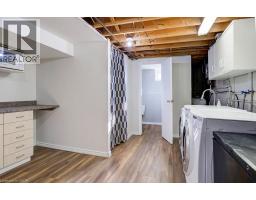 19 GREENDALE Crescent - 19