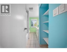 54 PATHFINDER Crescent - 31