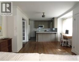 37 ARNELLA Crescent - 12