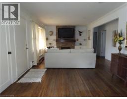 37 ARNELLA Crescent - 13