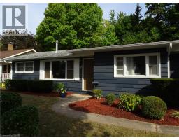 37 ARNELLA Crescent - 2
